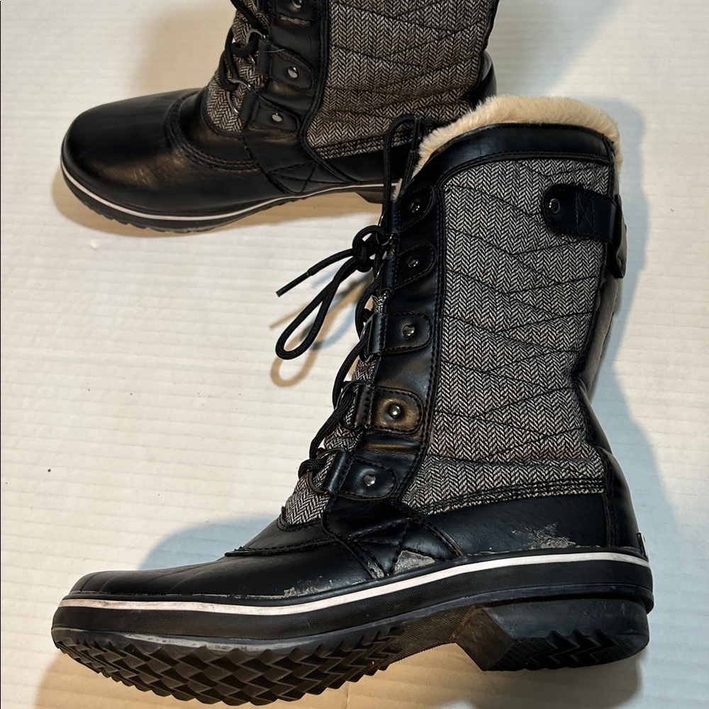 JBU BY JAMBU WATER RESIDENT QUILTED NUBUCK SNOW BOOT BLACK HERRINGBONE SZ 6.5